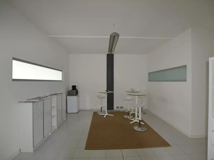 Immagine 3 di Ufficio in vendita  in PADOVA UNO a Padova