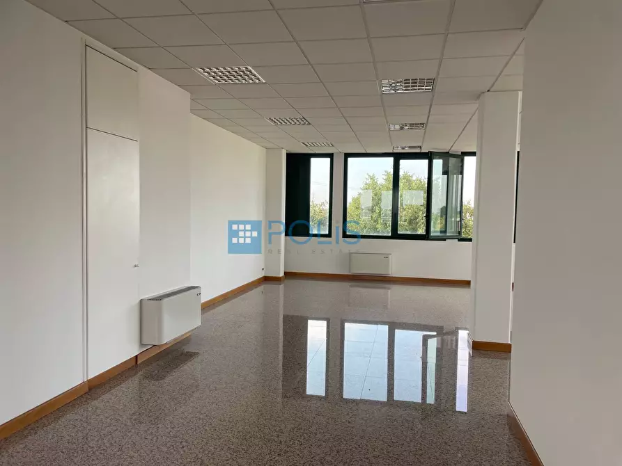Immagine 4 di Ufficio in affitto  in Corso Stati Uniti a Padova
