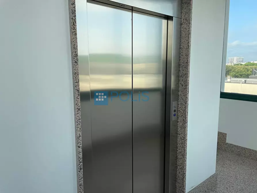 Immagine 13 di Ufficio in affitto  in Corso Stati Uniti a Padova