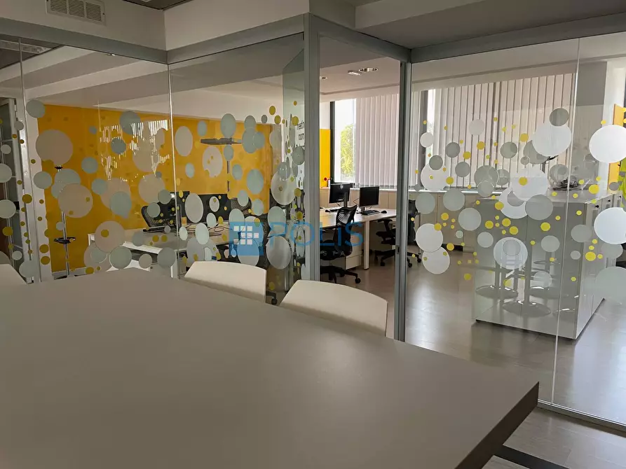 Immagine 2 di Ufficio in affitto  in Corso Stati Uniti a Padova