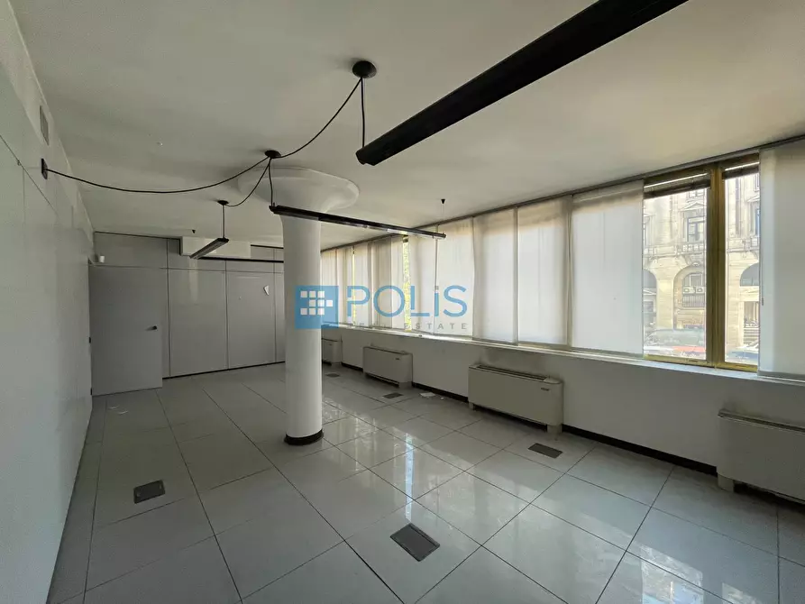 Immagine 4 di Ufficio in vendita  in Piazza dell'Insurrezione a Padova