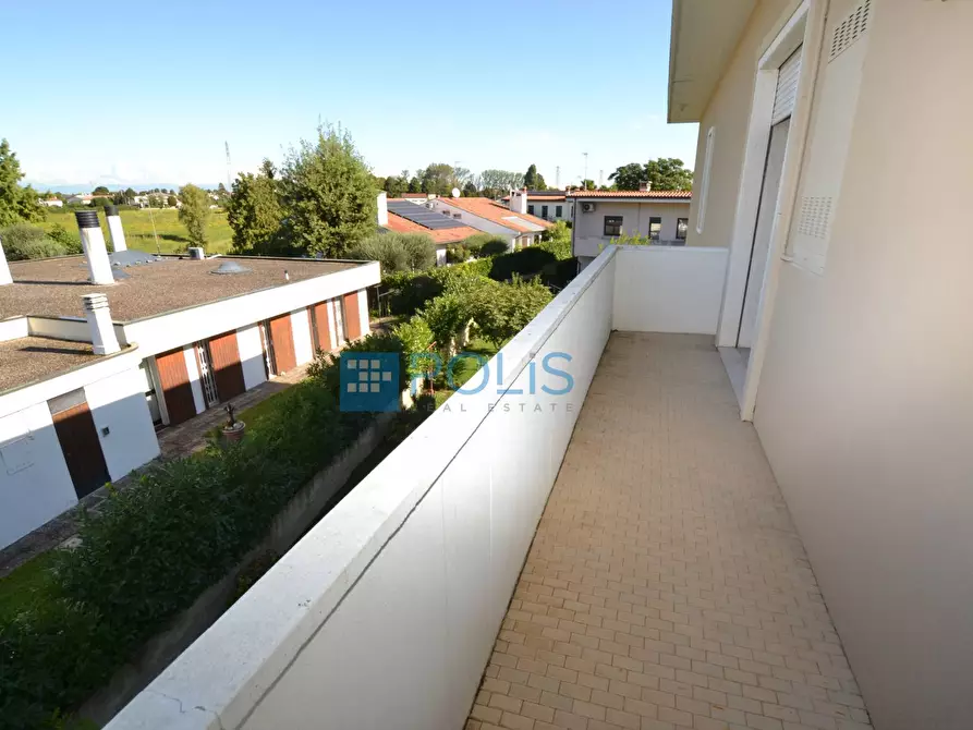 Immagine 5 di Appartamento in vendita  in VIA GIORDANO a Abano Terme