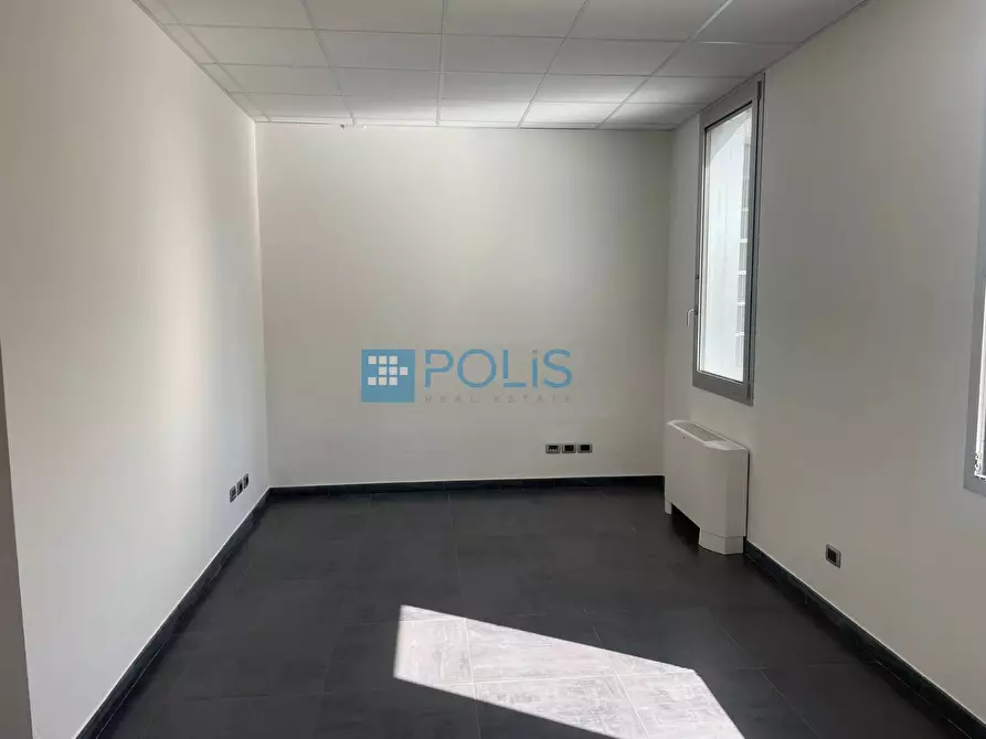 Immagine 9 di Ufficio in vendita  in Arcella a Padova