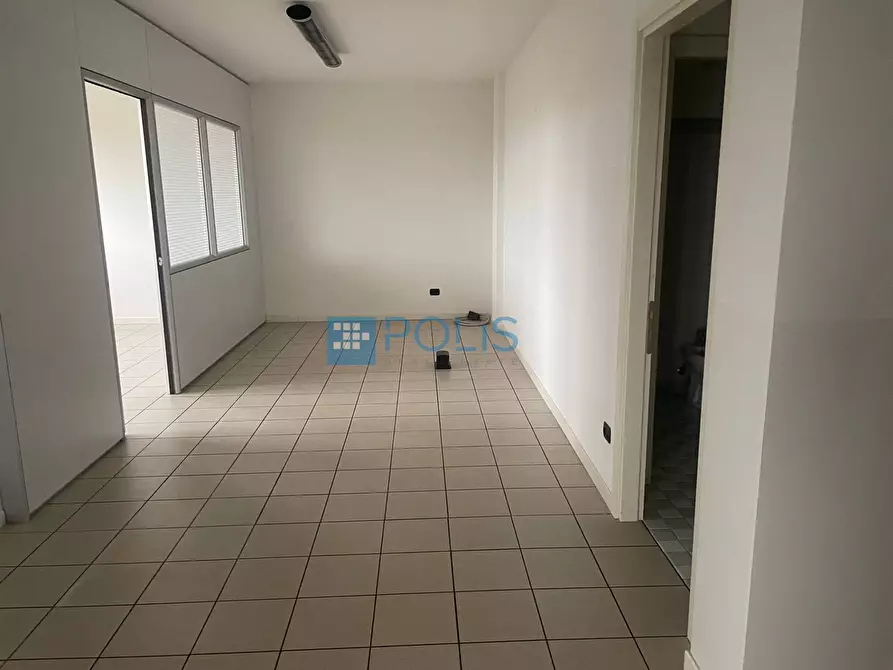 Immagine 12 di Ufficio in vendita  in Vigonza - Peraga a Vigonza