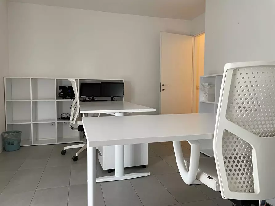 Immagine 1 di Ufficio in affitto  in Via San Crispino a Padova