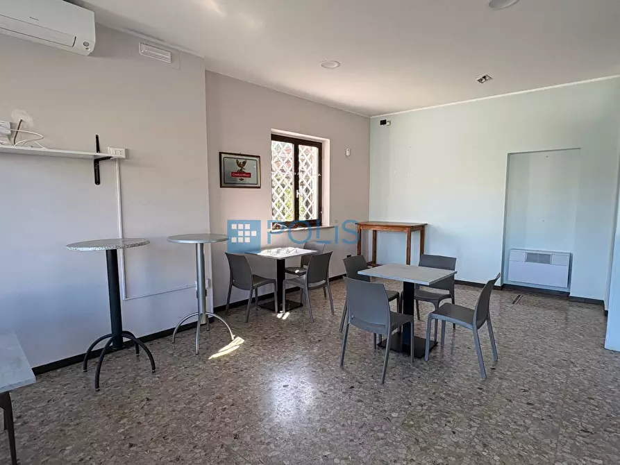Immagine 4 di Negozio in affitto  in Martignacco a Martignacco
