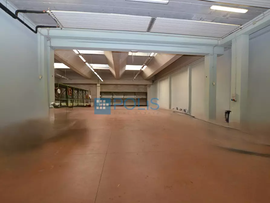Immagine 8 di Capannone industriale in affitto  in ZONA INDUSTRIALE a Padova