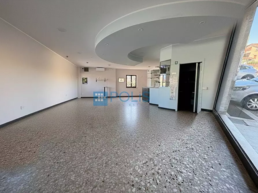 Immagine 13 di Negozio in vendita  in Martignacco a Martignacco