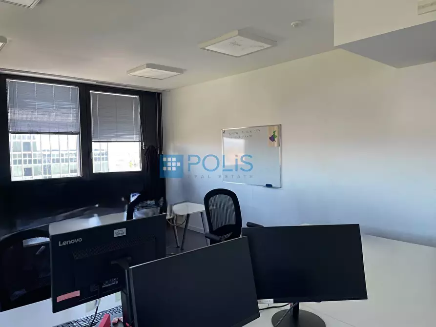 Immagine 8 di Ufficio in affitto  in Stanga a Padova