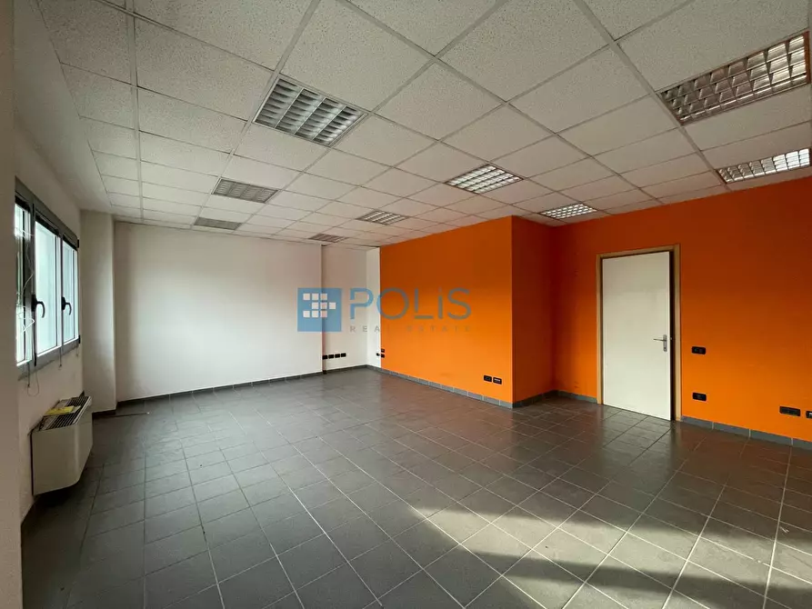 Immagine 15 di Ufficio in vendita  in Riviera Maestri Del Lavoro a Padova