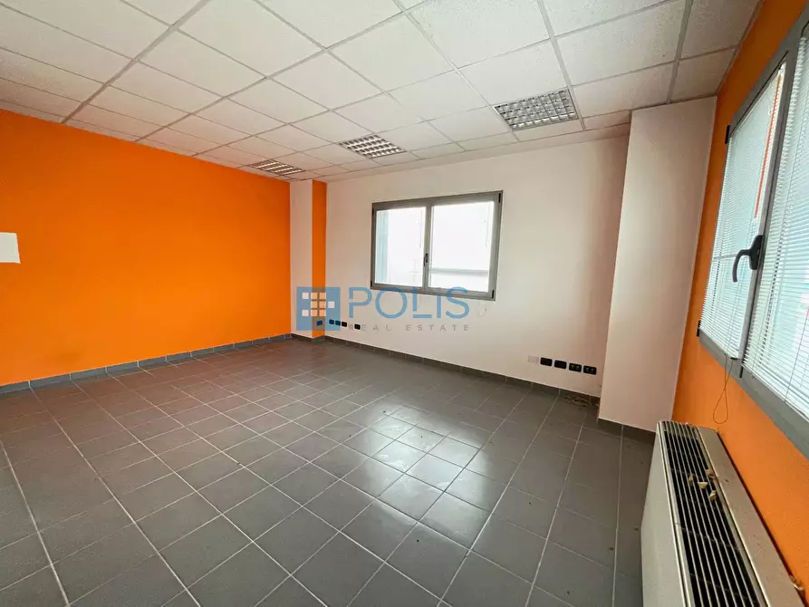 Immagine 3 di Ufficio in vendita  in Riviera Maestri Del Lavoro a Padova