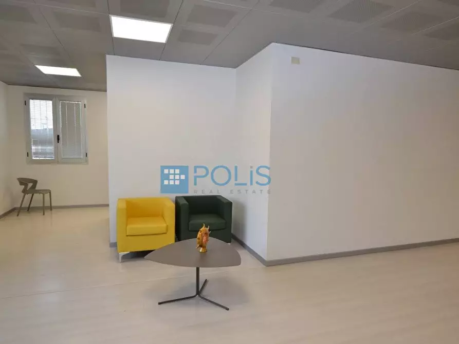 Immagine 4 di Laboratorio in affitto  in Vic.ze Fiera a Padova