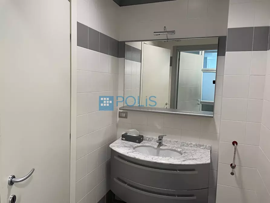 Immagine 11 di Ufficio in affitto  in Zona Industriale a Padova