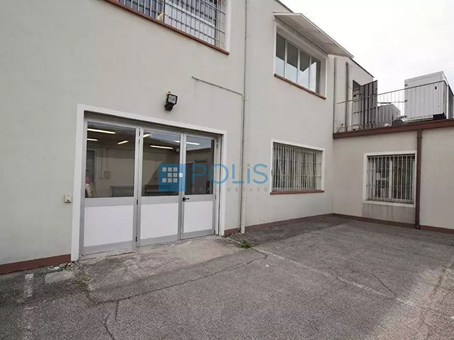 Immagine 6 di Magazzino in affitto  in Vic.ze Fiera a Padova