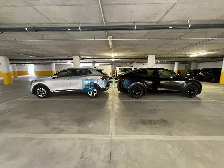 Immagine 9 di Box auto in vendita  in Via Venezia a Padova