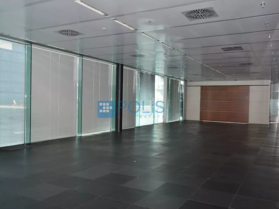 Immagine 11 di Negozio in vendita  in VIA SAN MARCO a Padova