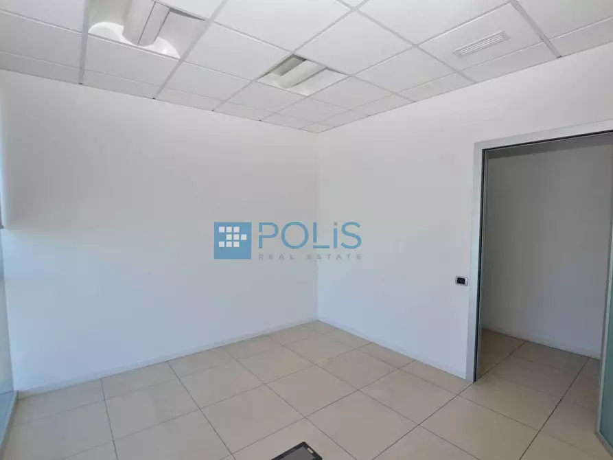 Immagine 4 di Ufficio in affitto  in Via San Crispino a Padova