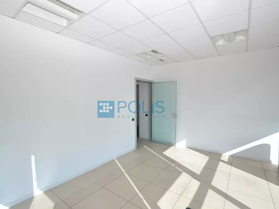 Immagine 13 di Ufficio in affitto  in Via San Crispino a Padova