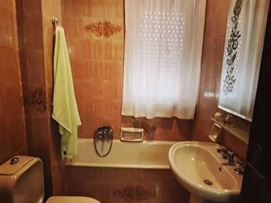 Immagine 21 di Appartamento in vendita  in VIA MILANO 41 a Floridia