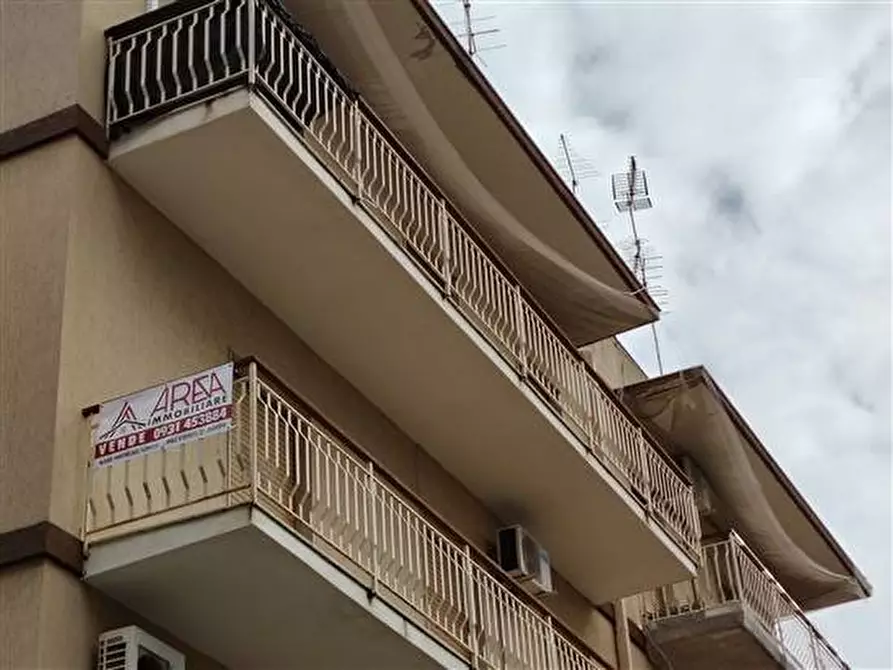 Immagine 32 di Appartamento in vendita  in VIA MILANO 41 a Floridia