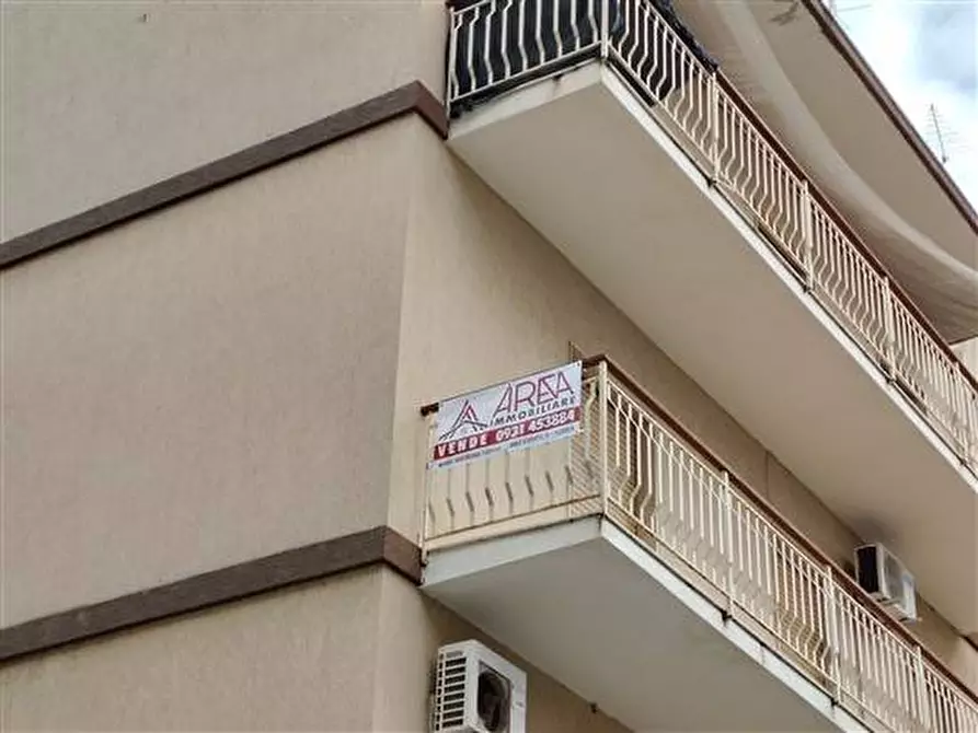 Immagine 33 di Appartamento in vendita  in VIA MILANO 41 a Floridia