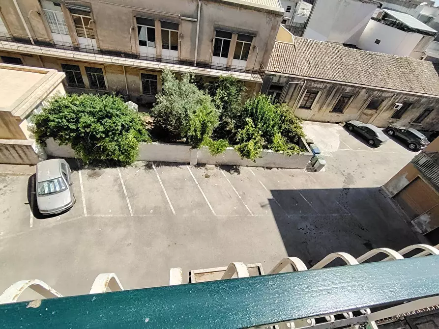 Immagine 32 di Appartamento in vendita  in VIA FRATELLI AMATO 5 a Floridia