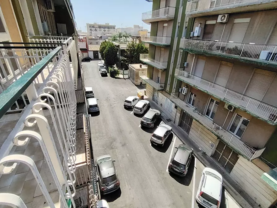 Immagine 34 di Appartamento in vendita  in VIA FRATELLI AMATO 5 a Floridia