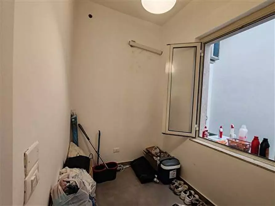 Immagine 12 di Casa indipendente in vendita  a Floridia