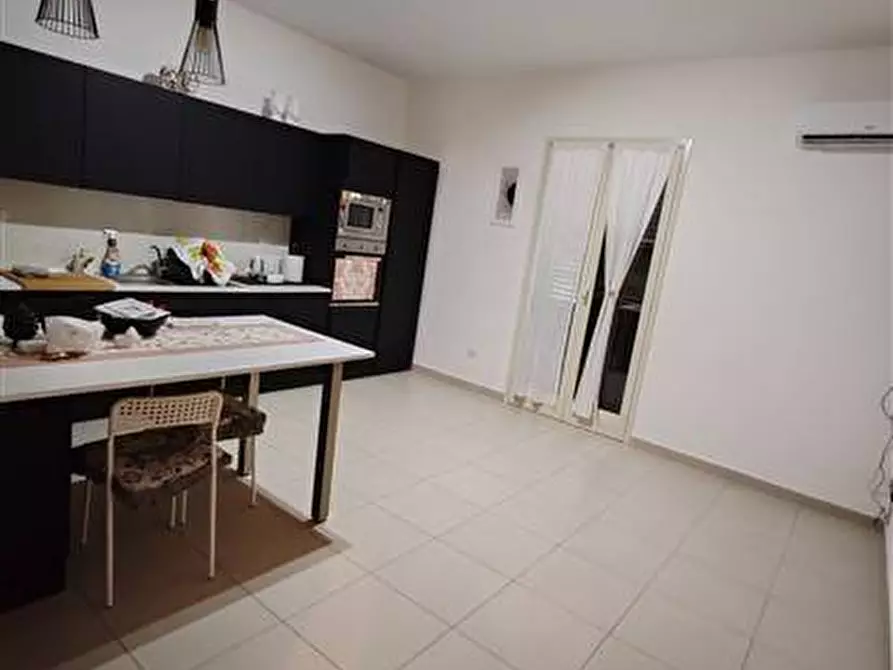 Immagine 21 di Casa indipendente in vendita  a Floridia