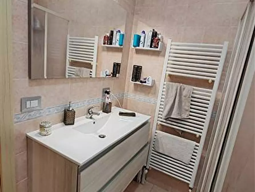 Immagine 30 di Casa indipendente in vendita  a Floridia