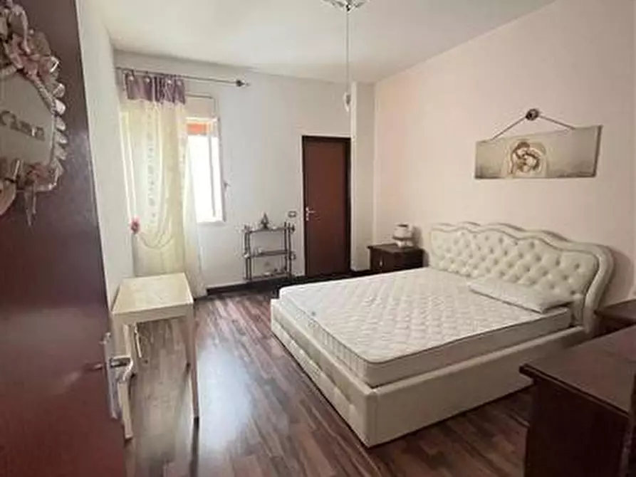 Immagine 16 di Casa indipendente in vendita  a Solarino