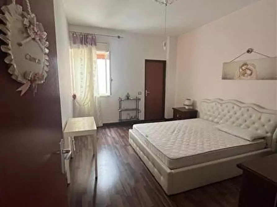 Immagine 17 di Casa indipendente in vendita  a Solarino