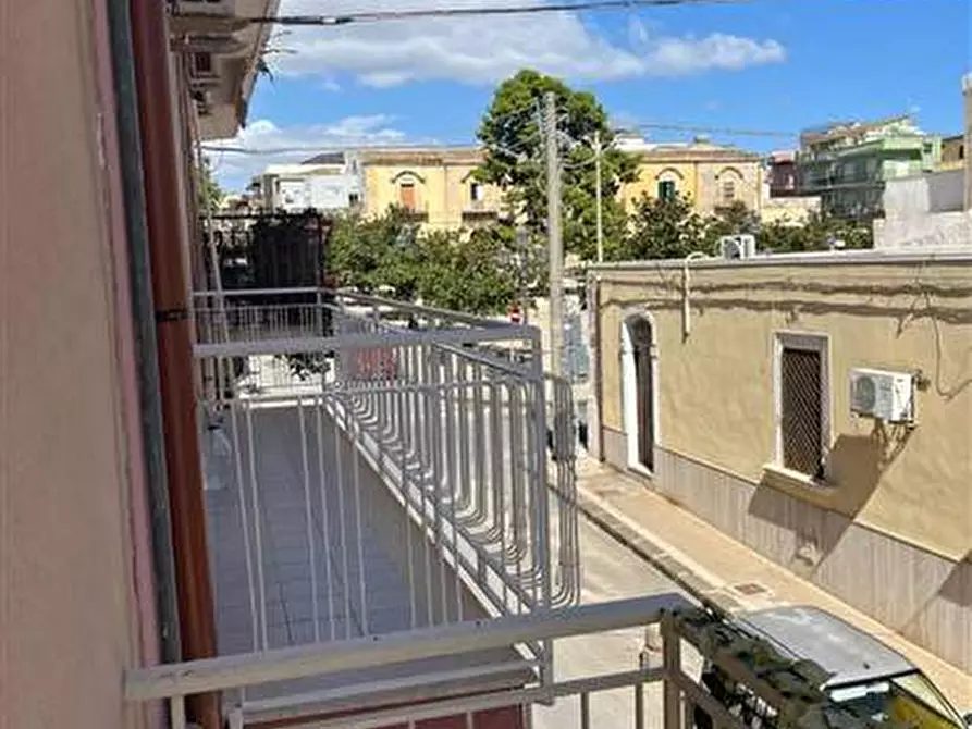 Immagine 23 di Casa indipendente in vendita  a Solarino