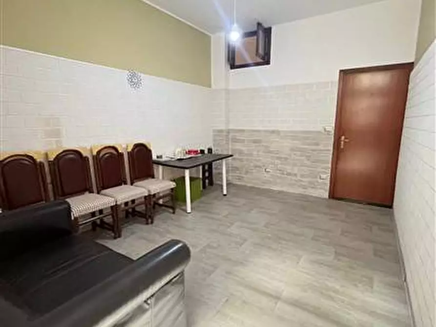 Immagine 10 di Casa indipendente in vendita  a Solarino