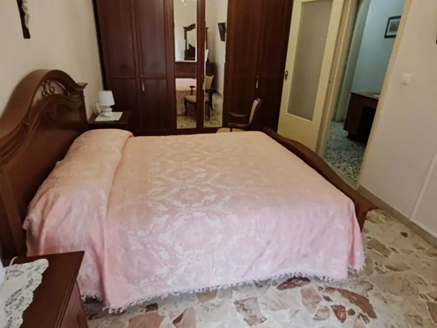 Immagine 33 di Casa indipendente in vendita  a Floridia