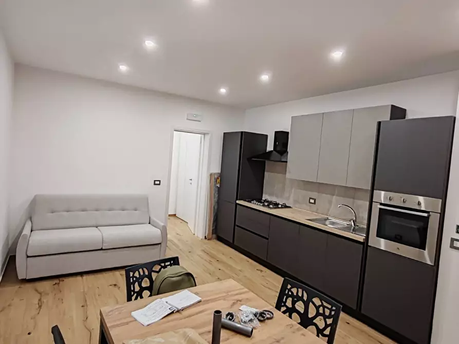 Immagine 4 di Appartamento in vendita  in LAIMO DA LENTINI 23 a Siracusa