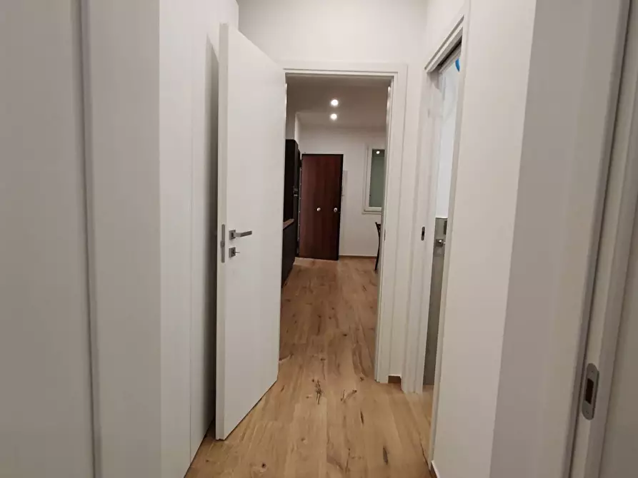 Immagine 11 di Appartamento in vendita  in LAIMO DA LENTINI 23 a Siracusa