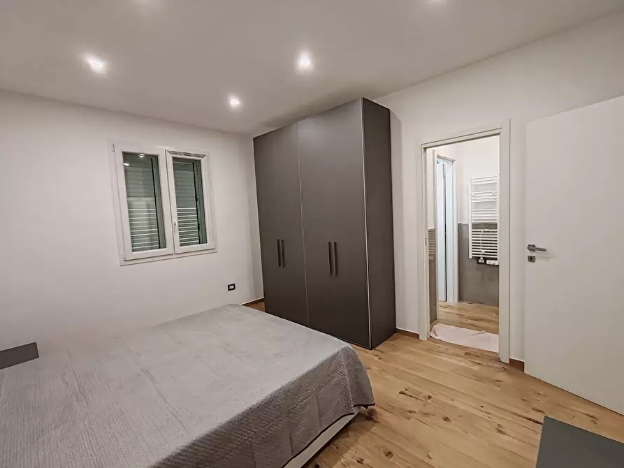 Immagine 23 di Appartamento in vendita  in LAIMO DA LENTINI 23 a Siracusa