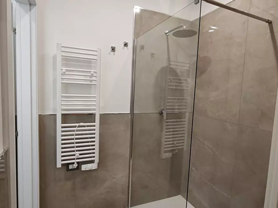 Immagine 24 di Appartamento in vendita  in LAIMO DA LENTINI 23 a Siracusa