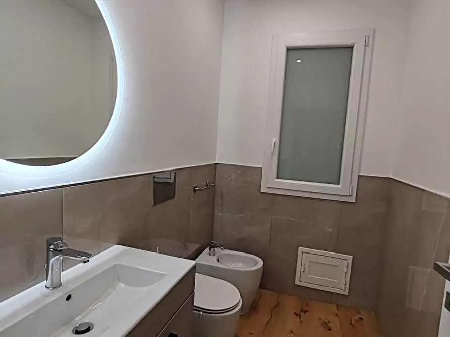 Immagine 26 di Appartamento in vendita  in LAIMO DA LENTINI 23 a Siracusa