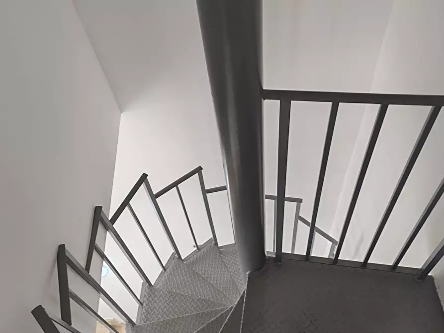 Immagine 28 di Appartamento in vendita  in LAIMO DA LENTINI 23 a Siracusa