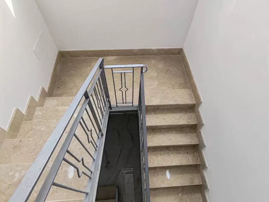 Immagine 37 di Appartamento in vendita  in LAIMO DA LENTINI 23 a Siracusa