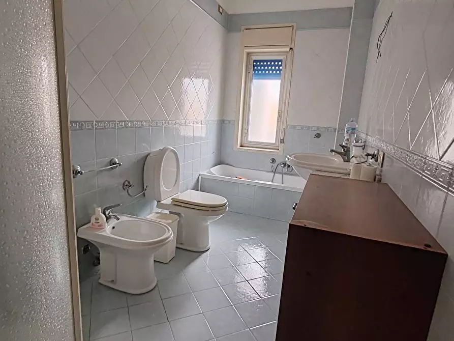 Immagine 18 di Appartamento in vendita  in VIALE TURATI 70 a Floridia