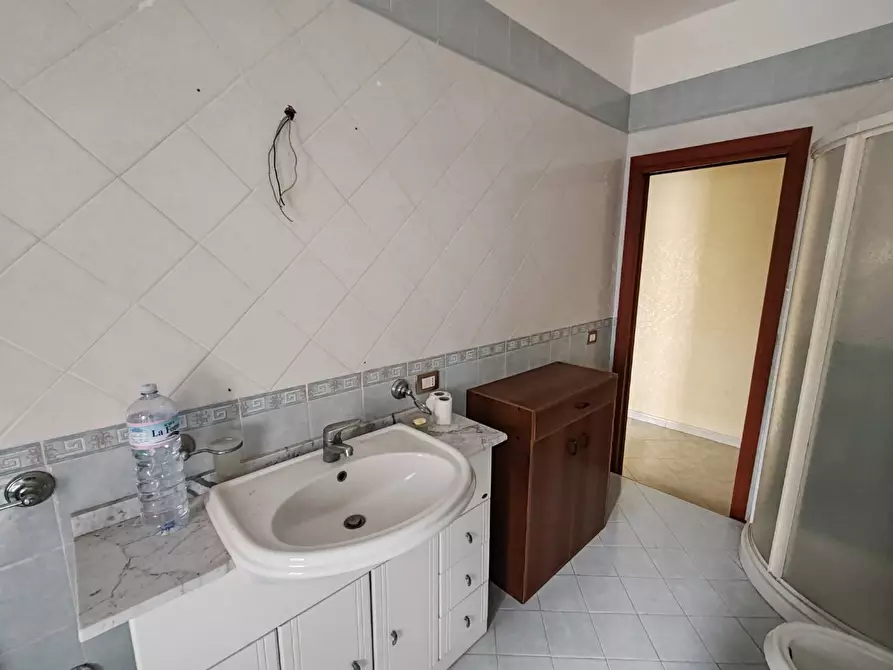 Immagine 20 di Appartamento in vendita  in VIALE TURATI 70 a Floridia