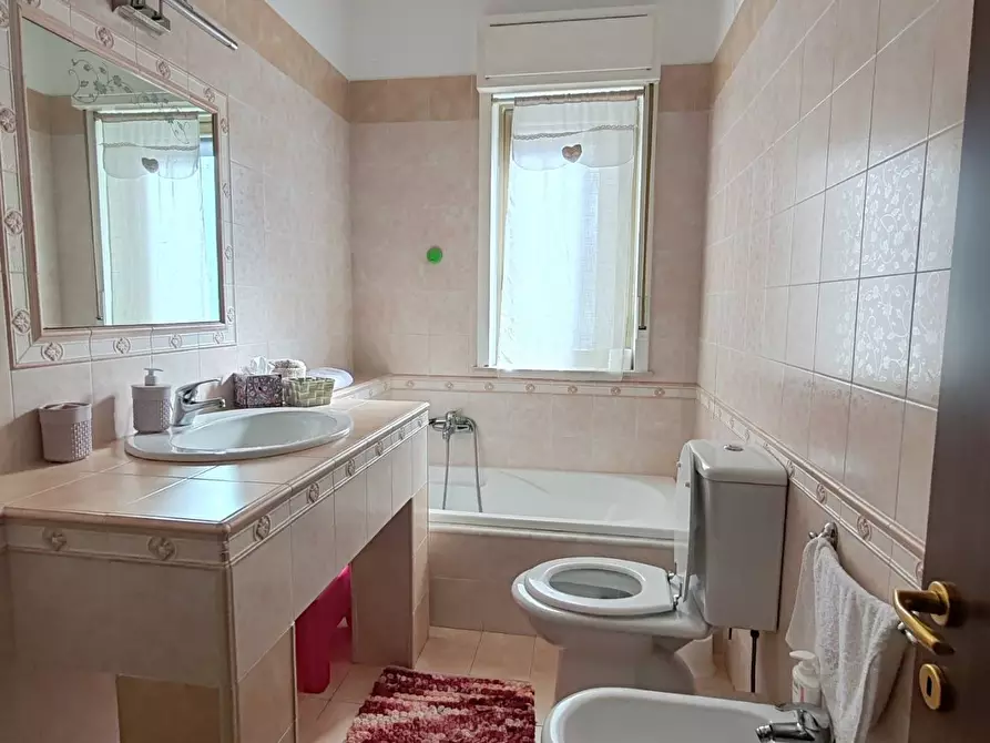 Immagine 39 di Appartamento in vendita  a Floridia