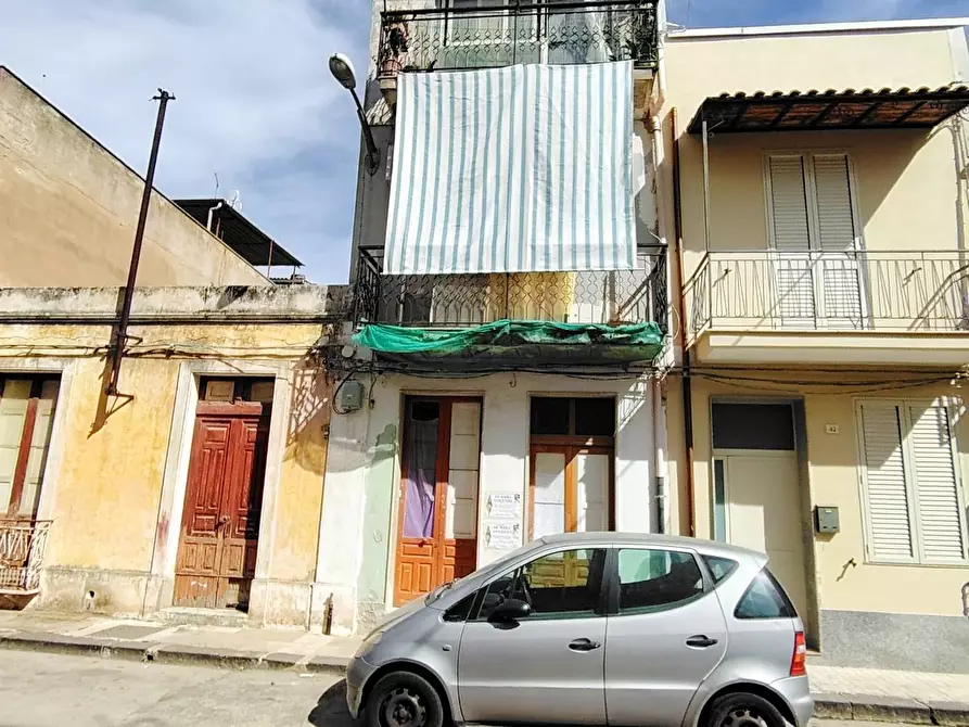 Immagine 1 di Casa indipendente in vendita  in FRATELLI AMATO 44 a Floridia