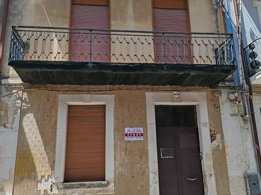 Immagine 4 di Casa indipendente in vendita  in MAZZARELLA AGATI 13 a Floridia