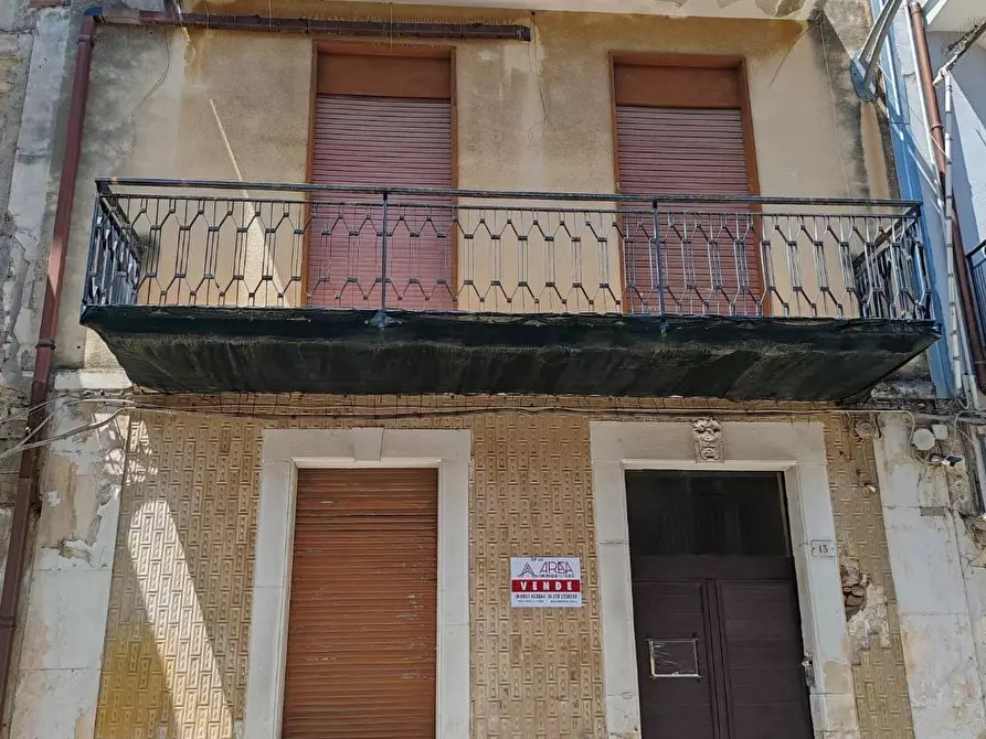 Immagine 3 di Casa indipendente in vendita  in MAZZARELLA AGATI 13 a Floridia