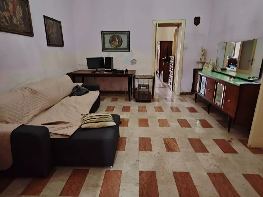 Immagine 70 di Casa indipendente in vendita  a Floridia