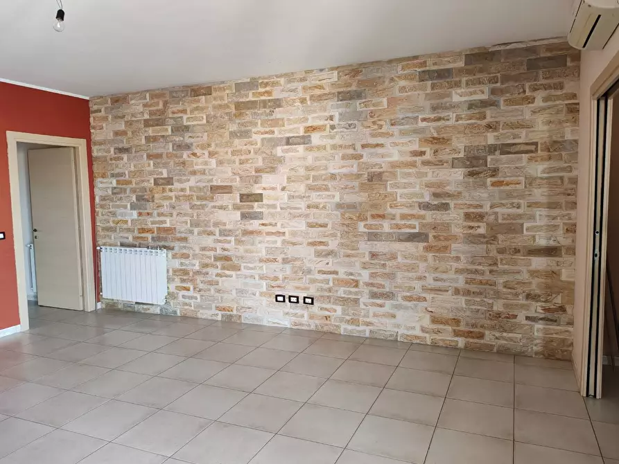 Immagine 2 di Appartamento in vendita  in CORSO DI VITTORIO 52 a Floridia